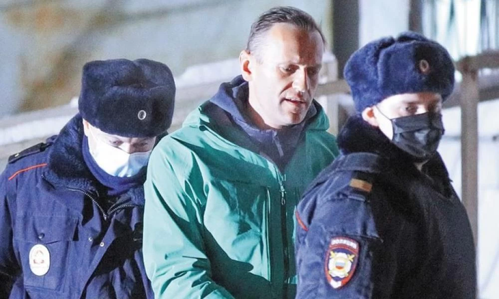 Ρωσία: Κατηγορούν τον αστυνομικό που διέρρευσε πληροφορίες για την δηλητηρίαση Ναβάλνι